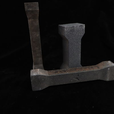 Sırlanmamış Fırın Direkleri Soğuk Kırma Dayanımı＞90MPA Görünür Porozite %7-8 Fırın İşlemleri İçin