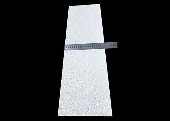 Yığın Yoğunluğu 0,6 ila 1 gram/santimetreküp, Ağır Hizmet Tipi Uygulamalar İçin Olağanüstü Yüksek Sıcaklık Dayanımı Sunan Refrakter Tuğlalar