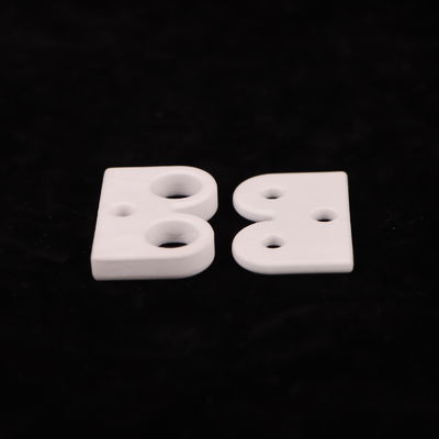 25-35 W/mK Thermal Conductivity Aluminum Oxide Ceramic The Perfect Combination for Hard and White Products