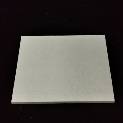 Çömlek rafı Corundum Çömlek rafları 45 MPa esneklik dayanıklılığı ile Çömlek çalışmasını ve uzun ömürlü olmasını sağlayan pürüzsüz yüzey finişi